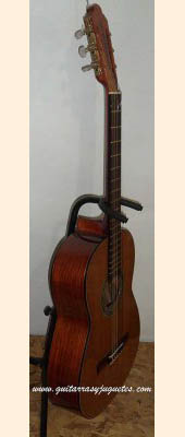 Guitarra fina de Paloescrito con pinabete modelo MDPE de Paracho Vista 10